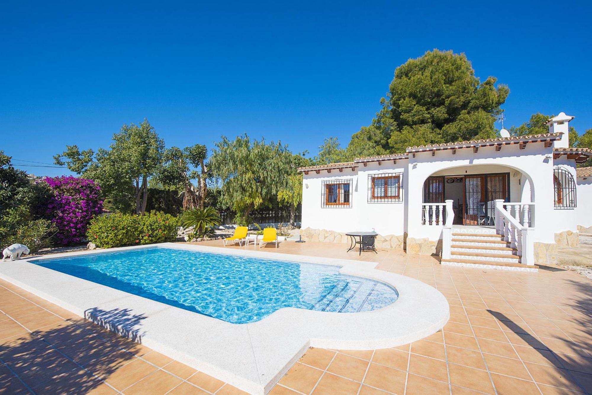 Villa Michele - Plusholidays Кальпе Экстерьер фото